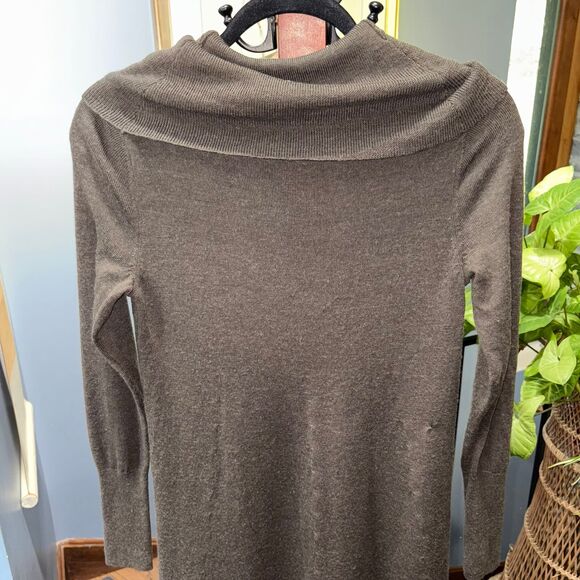 Artisan NY 100% Fine Merino Wool Dark Grey Cowl Neck Sweater Dress Size Small - Picture 7 of 10